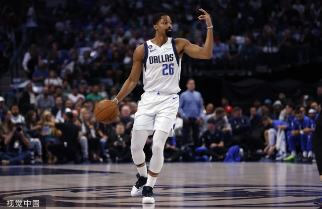 无球三分与 无球三分与